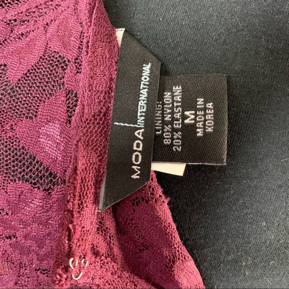 🦋 Lace Sheer Burgundy Peek-a-boo - Picture 4 of 5
